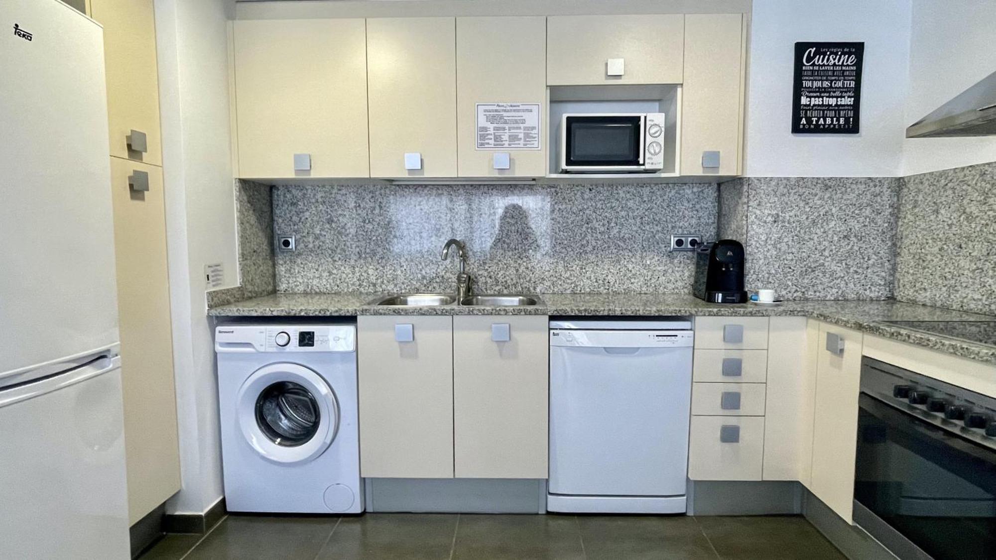 Darsena B 1-2 Apartment Лестартит Екстериор снимка